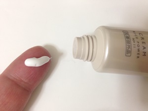 サラサラのクリーム